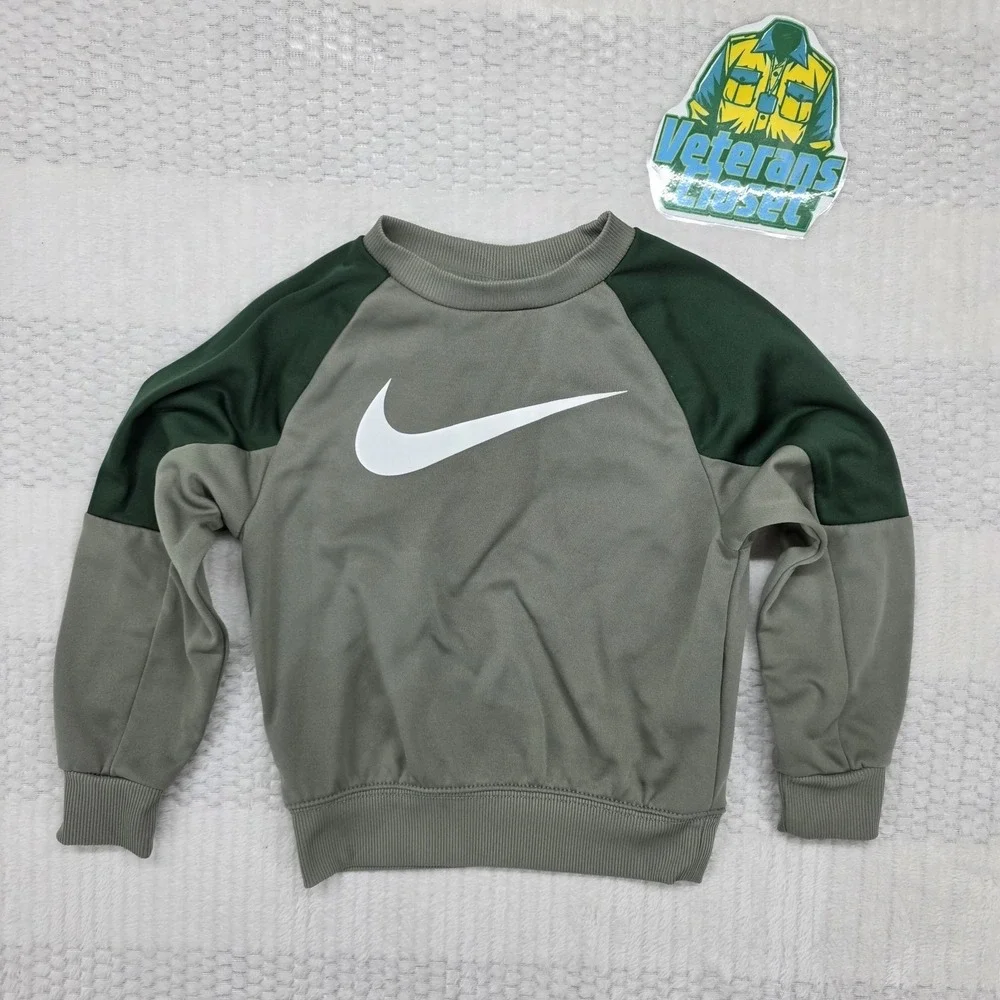 Nike Boys 3T Pullover Crewneck Sweatshirt Olive Green Dri-FIT N149-E1S